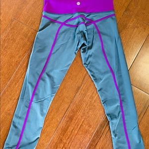 Lululemon Dark Grey & Purple Crop Leggings